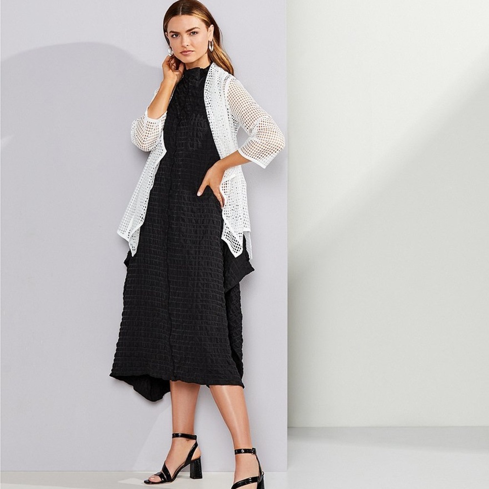 IC Collection Textured Bubble Check Mock Neck Swing Waistless Midi Dress S NWOT - Picture 2 of 14